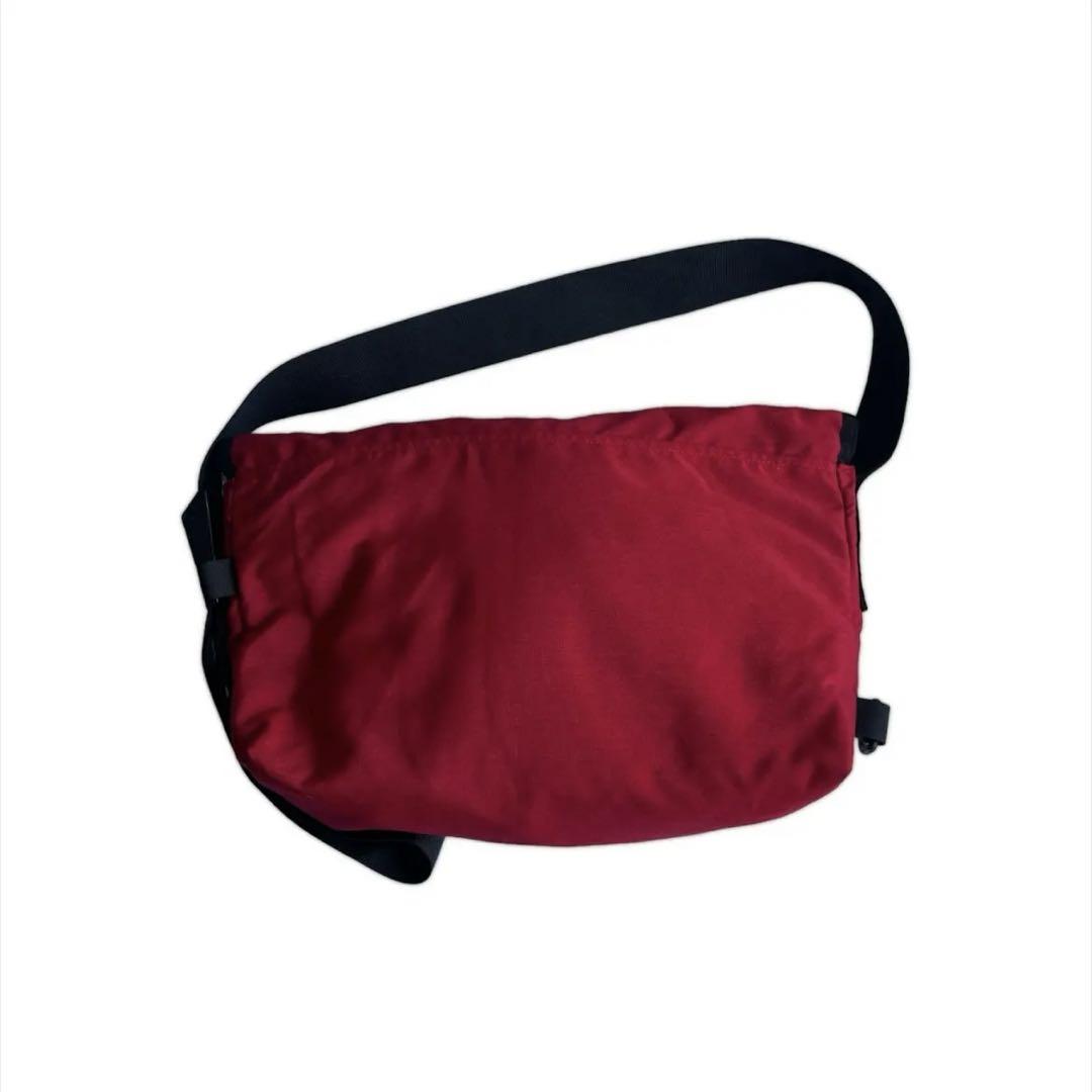 Timbuk2メッセンジャーバッグ レッドショルダー