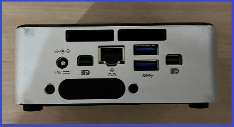 値下：Win10Pro Dライセンス+無線LAN付　NUC i5 5I5MYHE