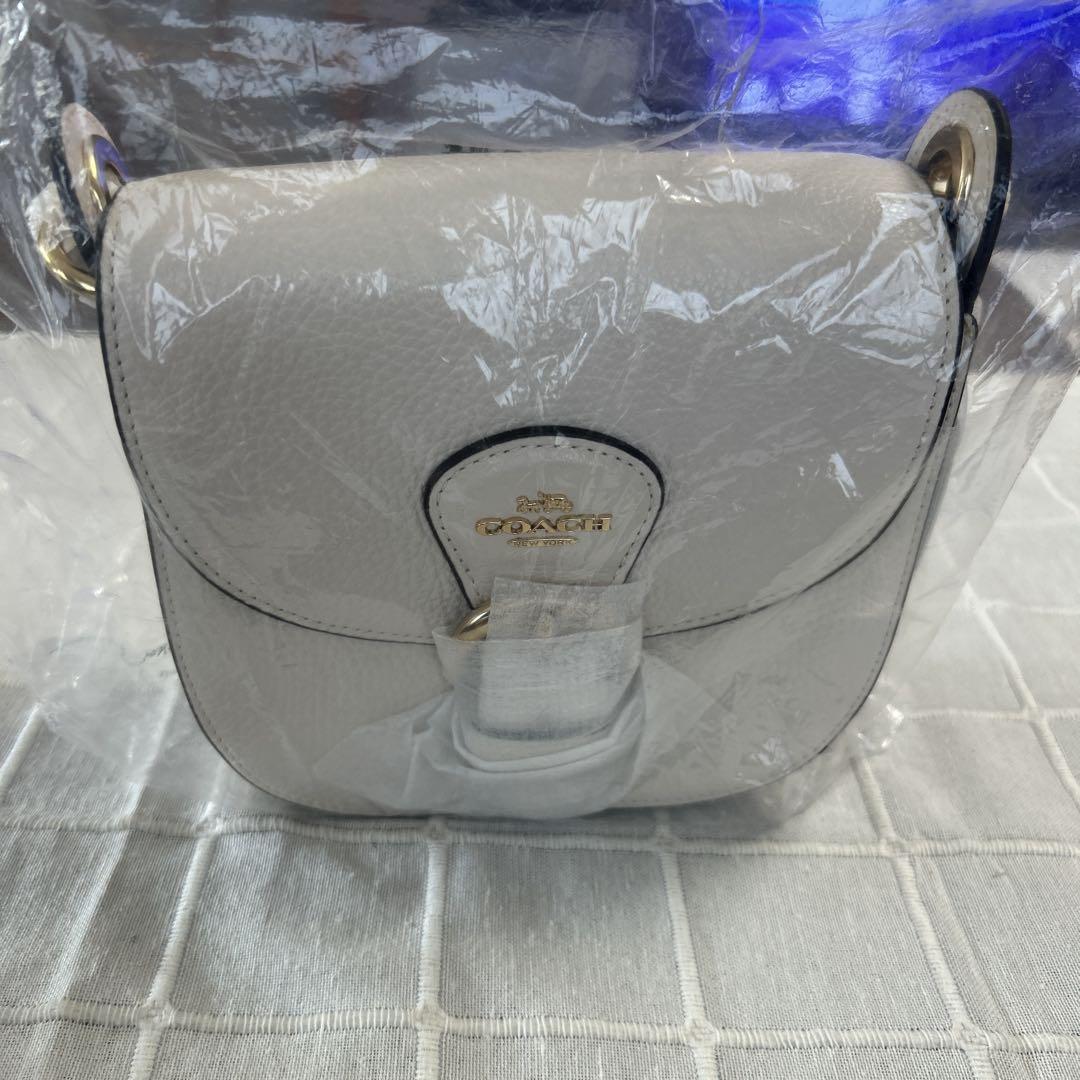 COACH ホワイトレザー ショルダーバッグ COACH ホワイトレザーショルダーバッグ
