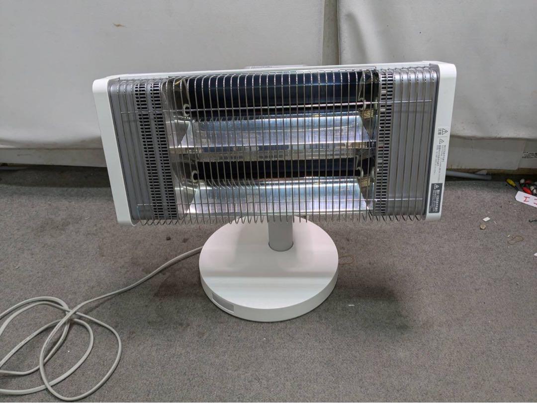 【美品】ダイキン　遠赤外線暖房機　セラムヒート　マットホワイト