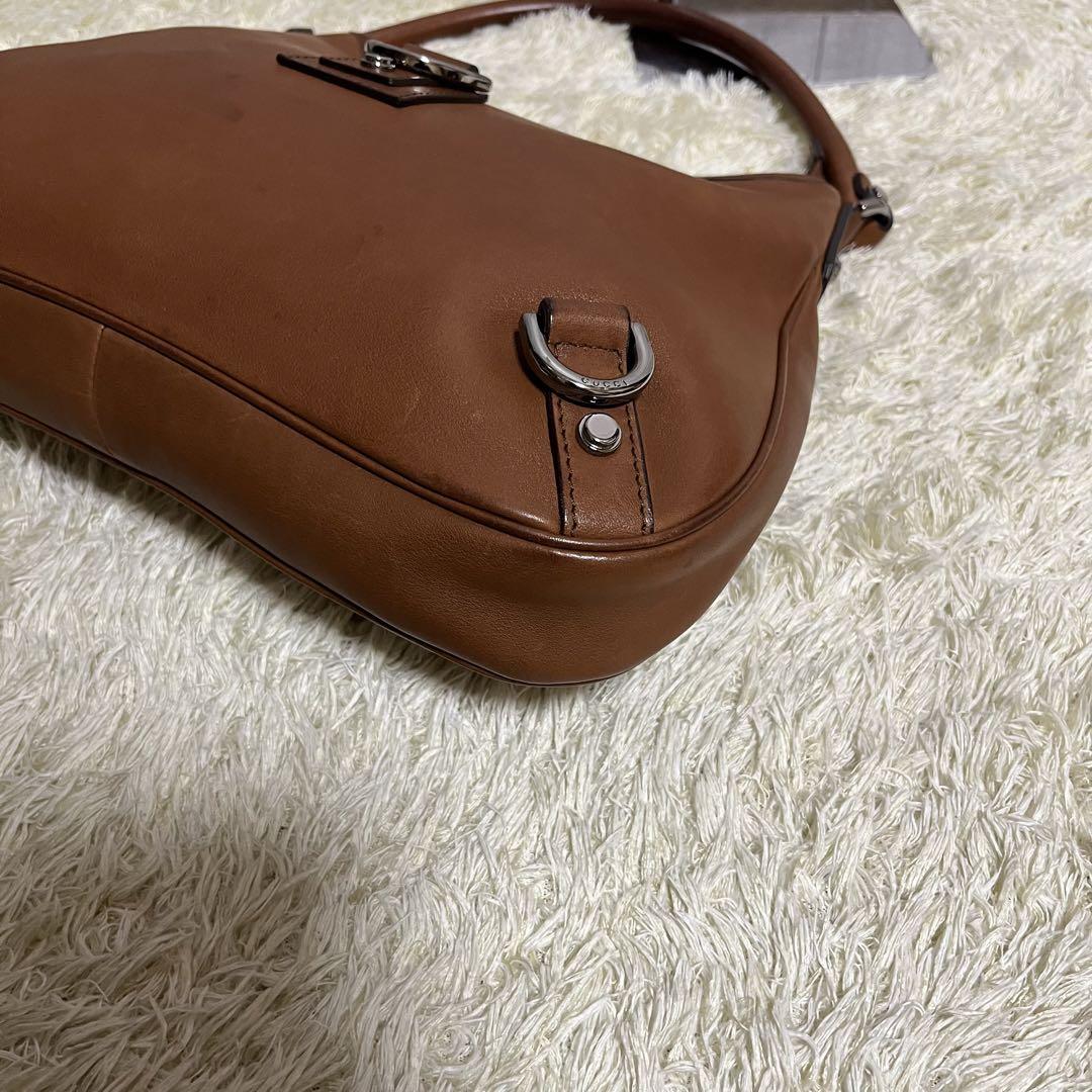 ショルダーバッグ