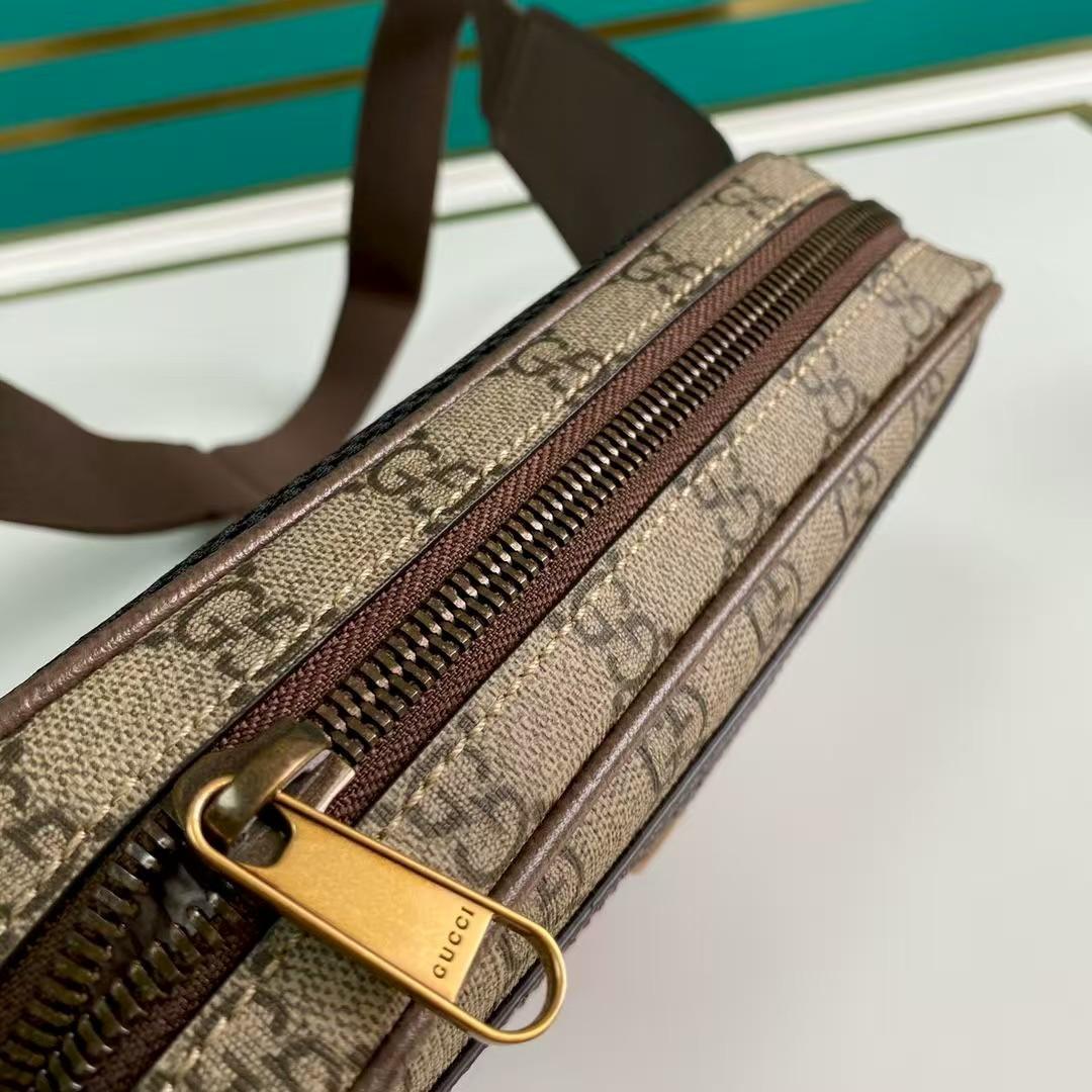 Gucci ボディバッグ