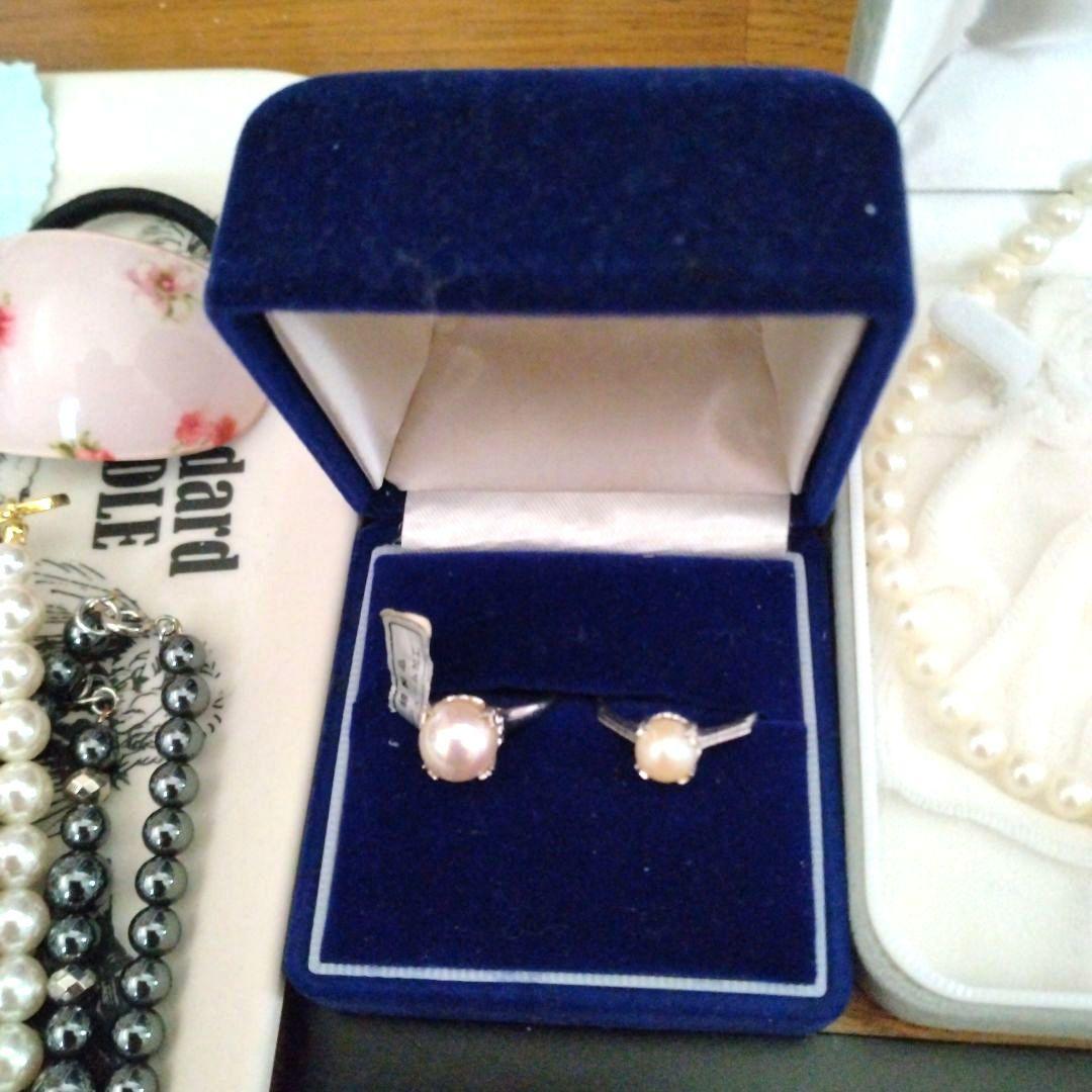 遺品でない生前整理　アクセサリーまとめ売り　ネックレス　ブローチ　イヤリング 遺品でない生前整理 アクセサリーまとめ売り ネックレス