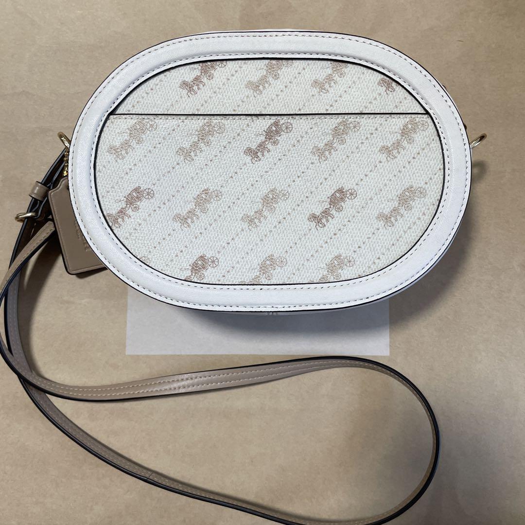 coach コーチ　ショルダーバッグ　白