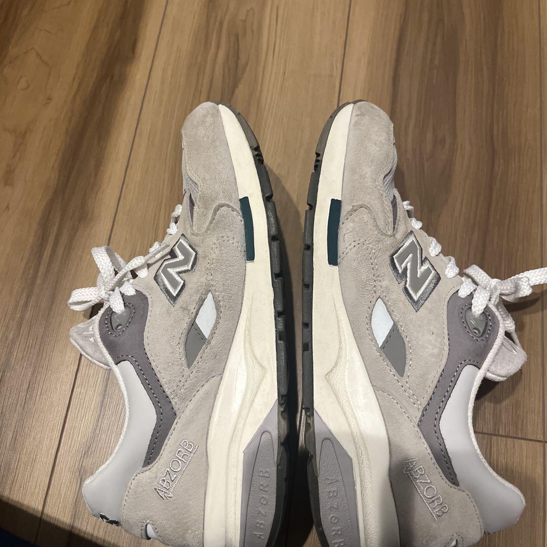 New Balance 1600 グレー スニーカー