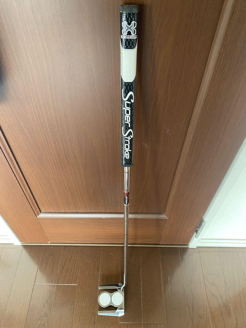 オデッセイ　2ボール　ODYSSEY WHITE ICE 2-BALL