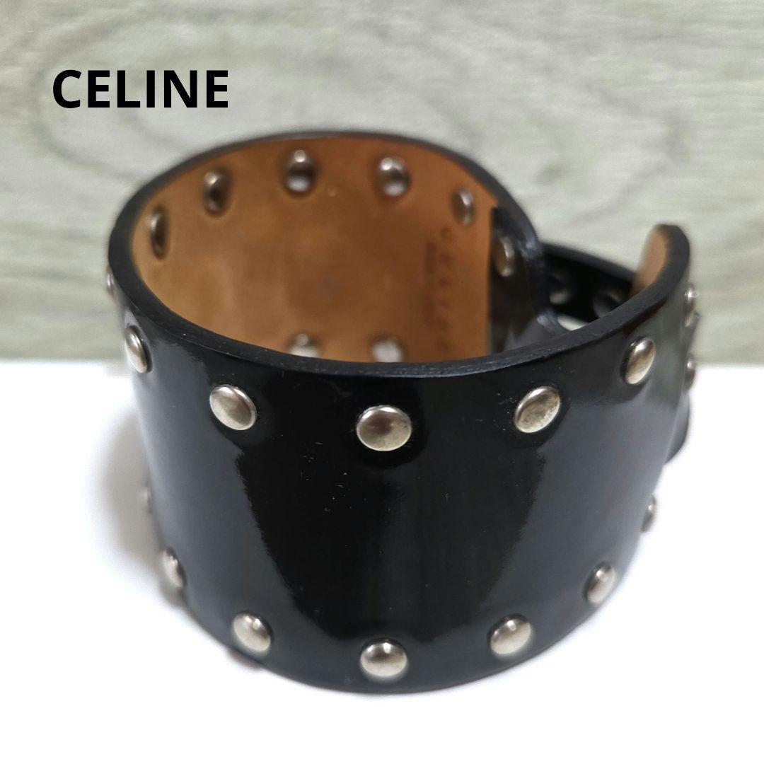 CELINE セリーヌ　本革スタッズブレスレット　エナメル　バングル