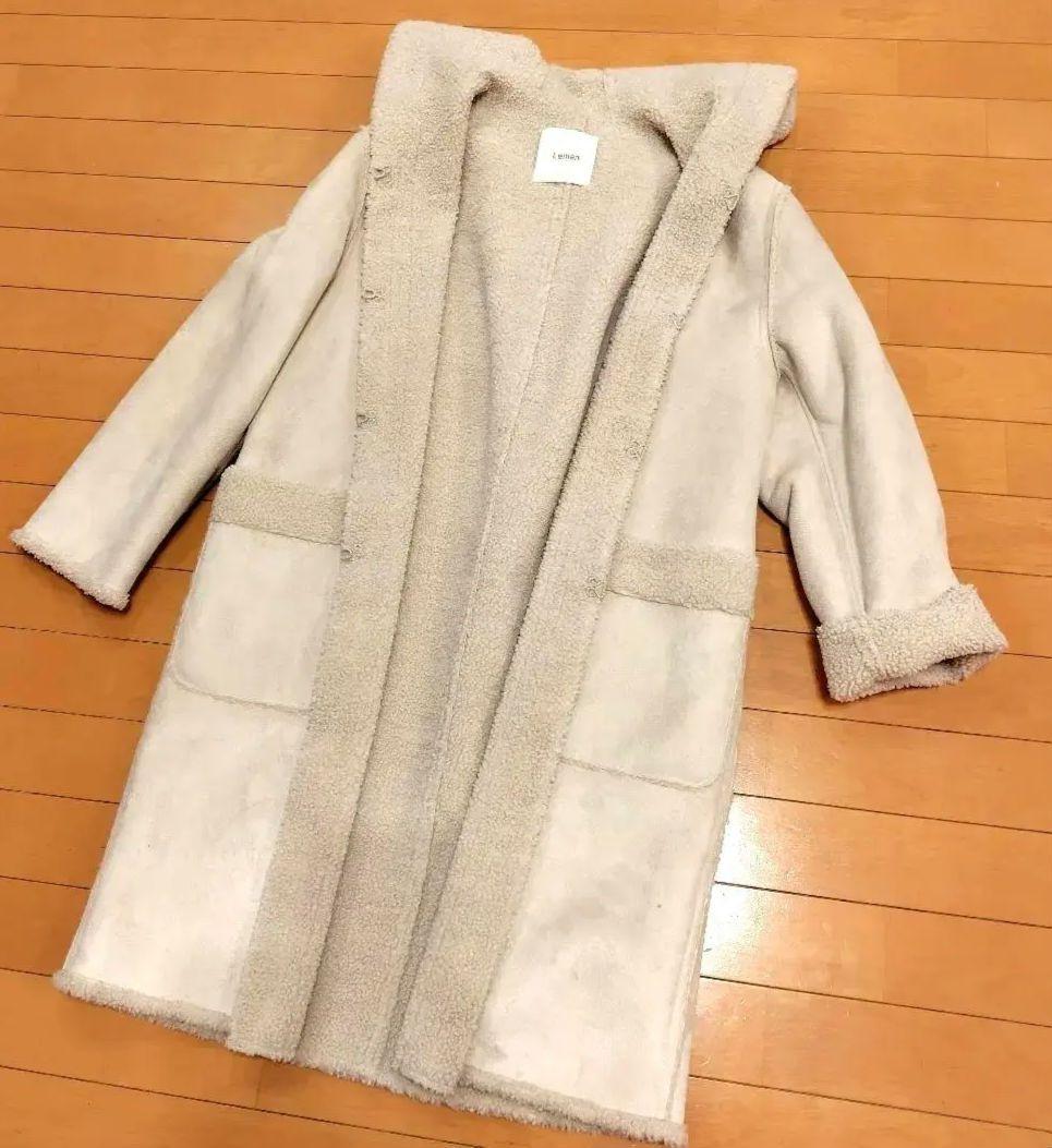 レリアン 近年モデル ベージュ フード付き フェイクムートンコート レリアン 近年モデル ベージュ フード付き フェイクムートンコート