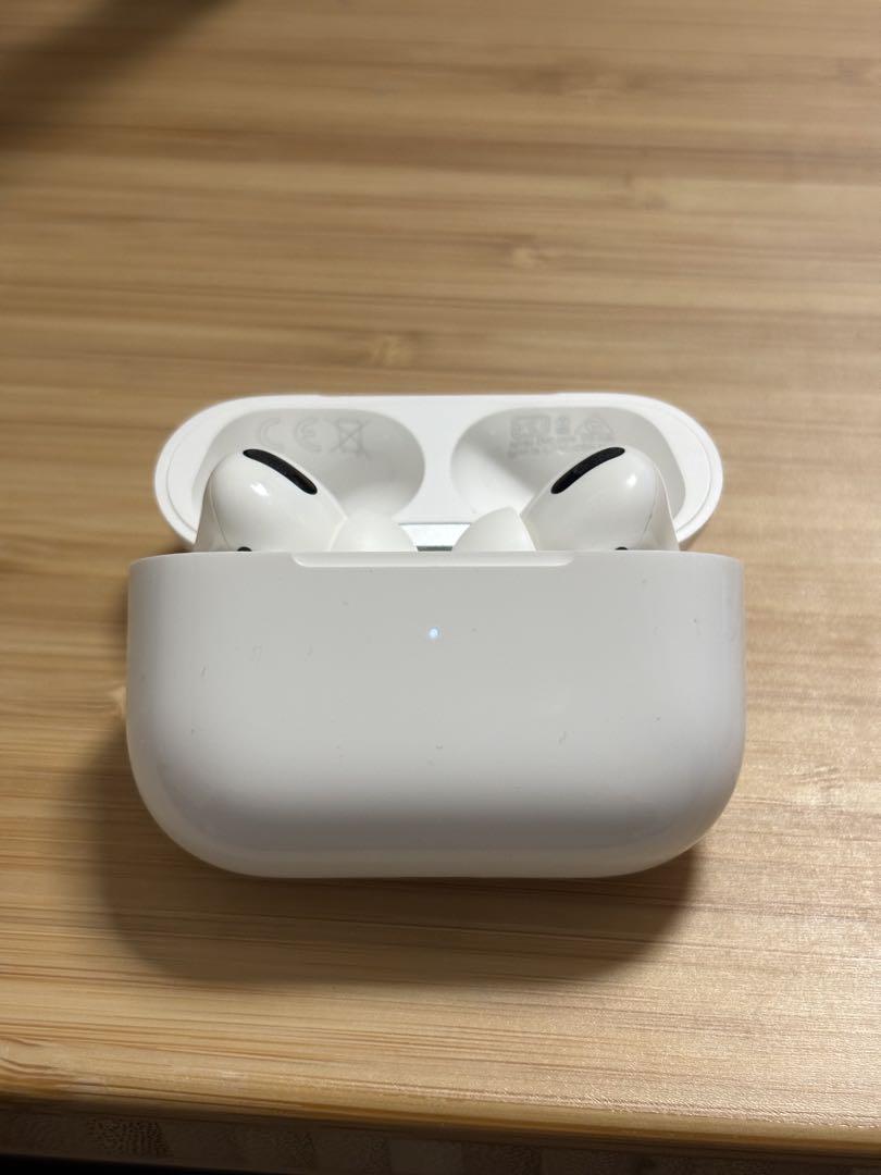 AirPods Pro 本体 充電ケース付き