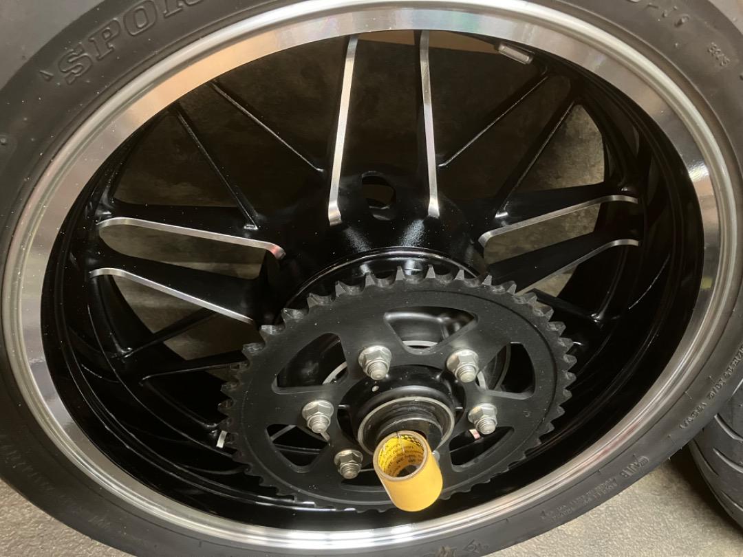 Z900RS純正ホイール&タイヤセット前後