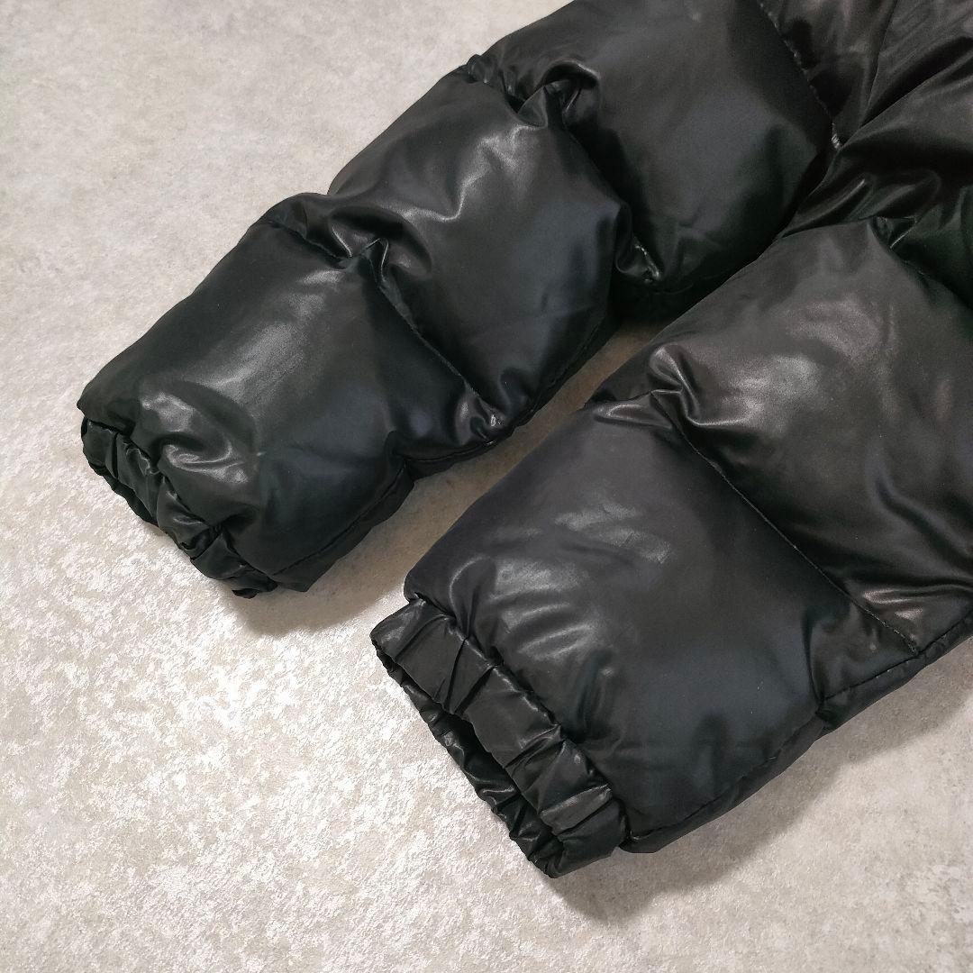 00s【archive】ダウンジャケット Y2K 肉厚 光沢感 短丈 黒 00s【archive】ダウンジャケット Y2K 肉厚 光沢感 短丈 黒