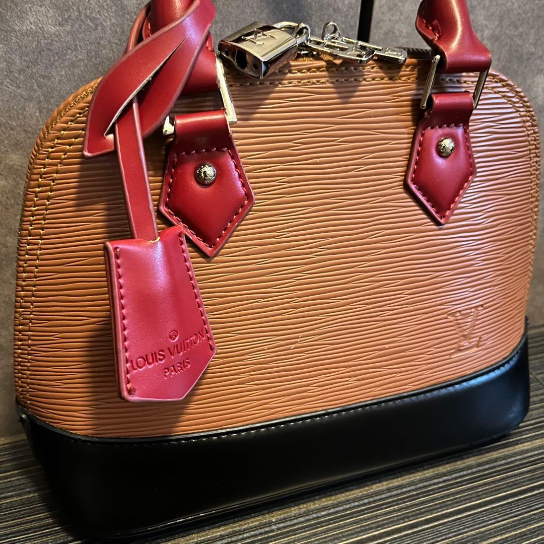 エピレザー ハンドバッグ バイカラー ショルダー紐・鍵付き