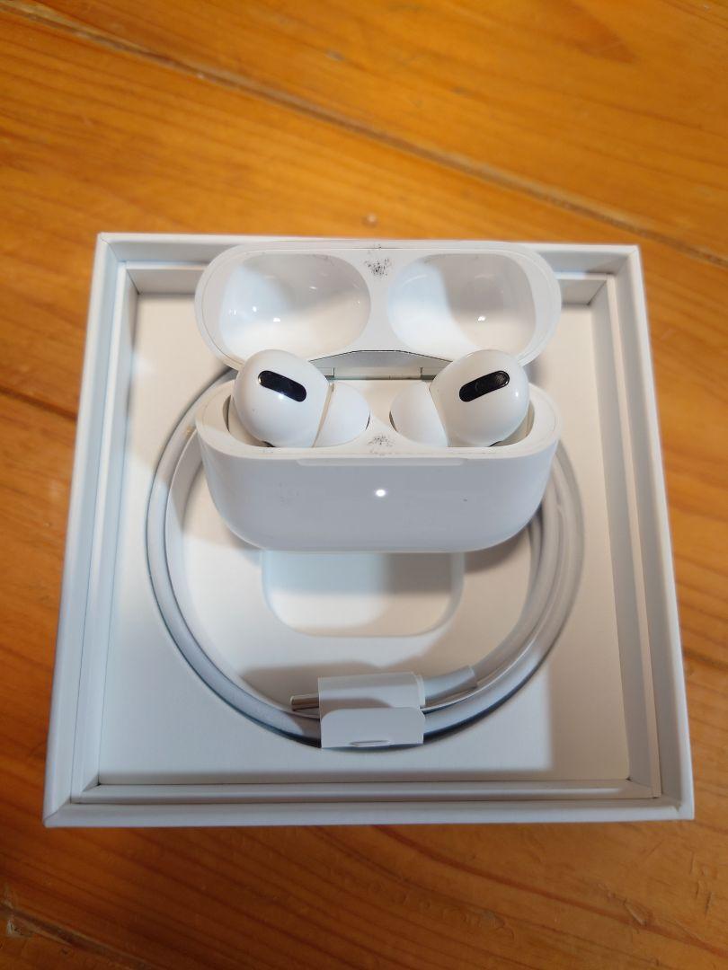 割引価格 Pro AirPods Apple 第1世代 イヤホン 不具合なし イヤホン