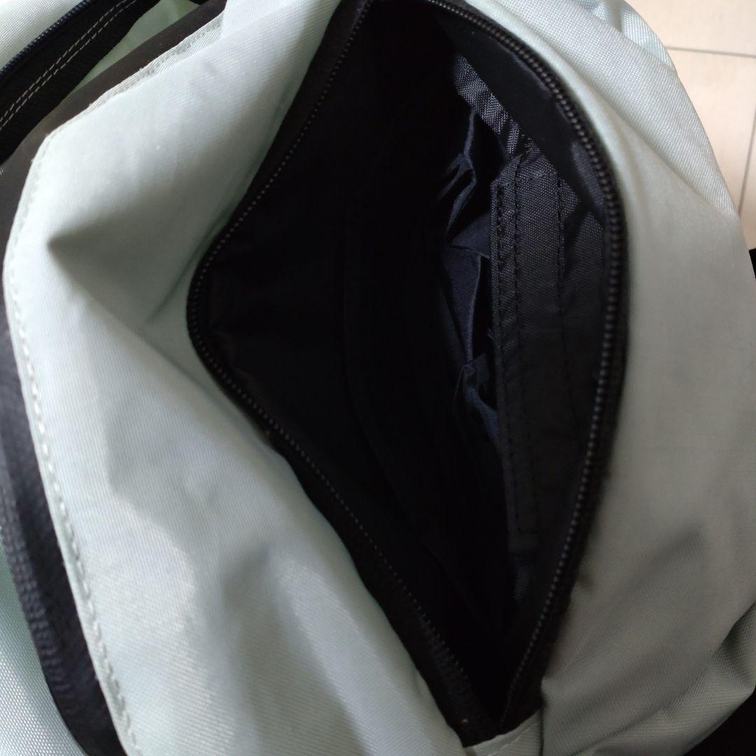 ヘリーハンセン ステティンド30 デイパック ミスティグレー ヘリーハンセン ステティンド30 デイパック ミスティグレー