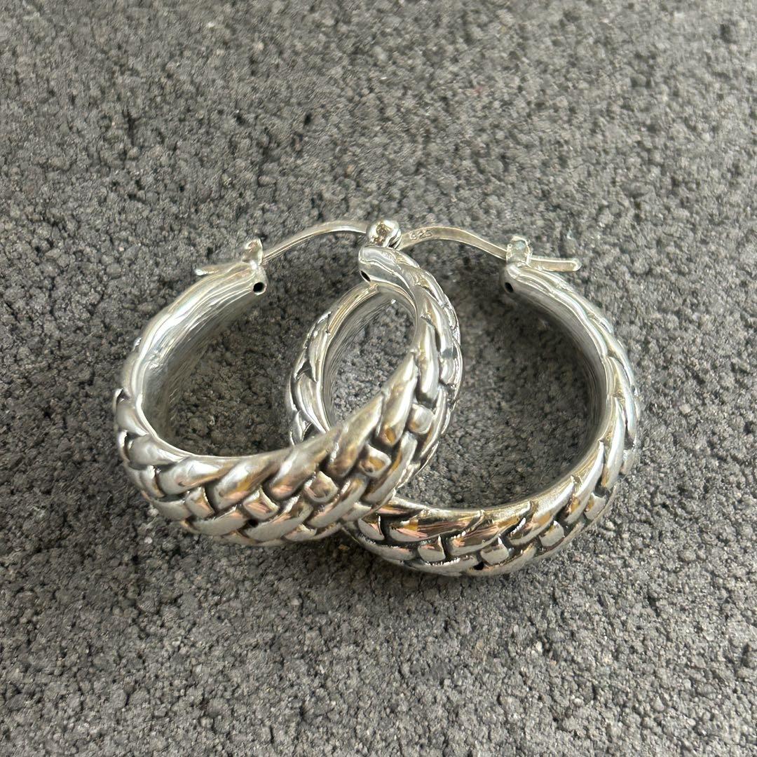 シルバー925 Silver 編み込みデザインワイドピアス/軽研磨仕上げ/両耳