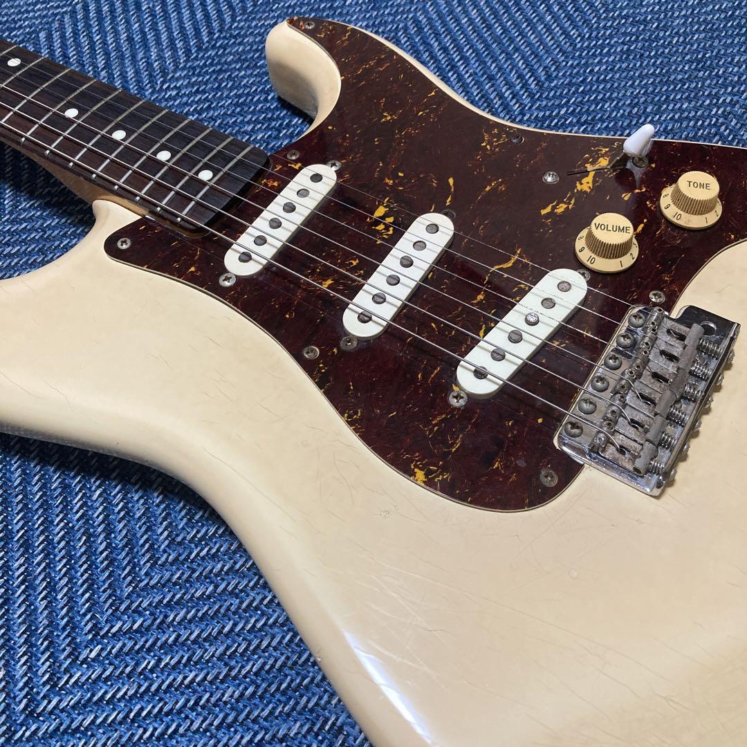 90年代 Fender Japan ST-62