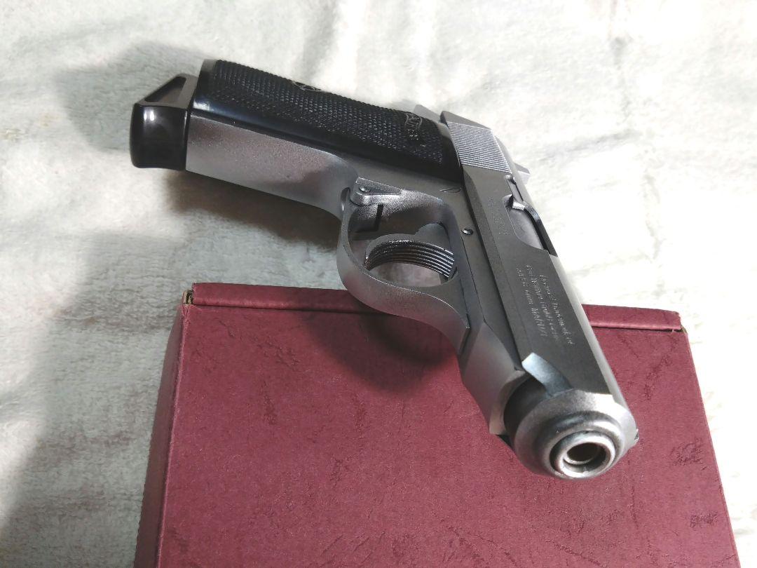 数量限定！在庫処分セール 売り切れ御免 ワルサーPPK/S (シルバー塗装したもの) その他