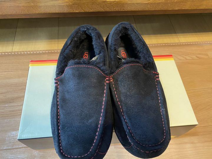 UGG モカシンシューズ　もこもこ　スリッポン