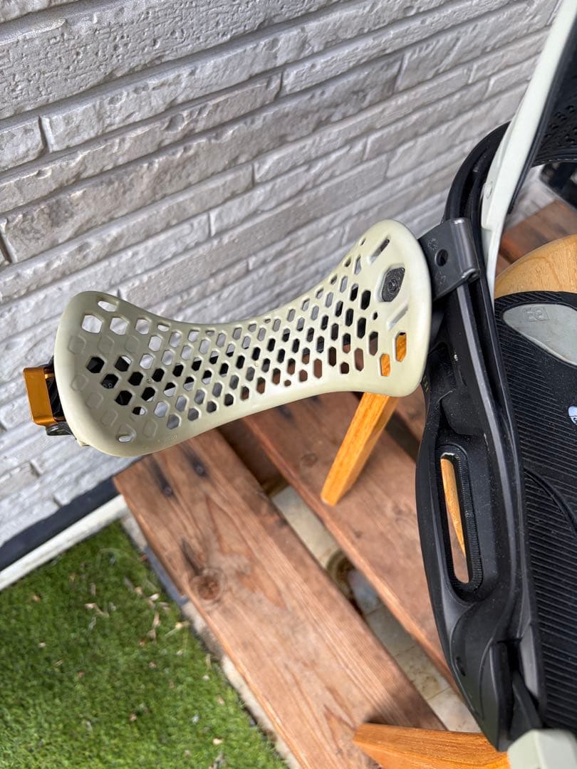 【BURTON】MALAVITA EST サイズM/L 2018-19モデル