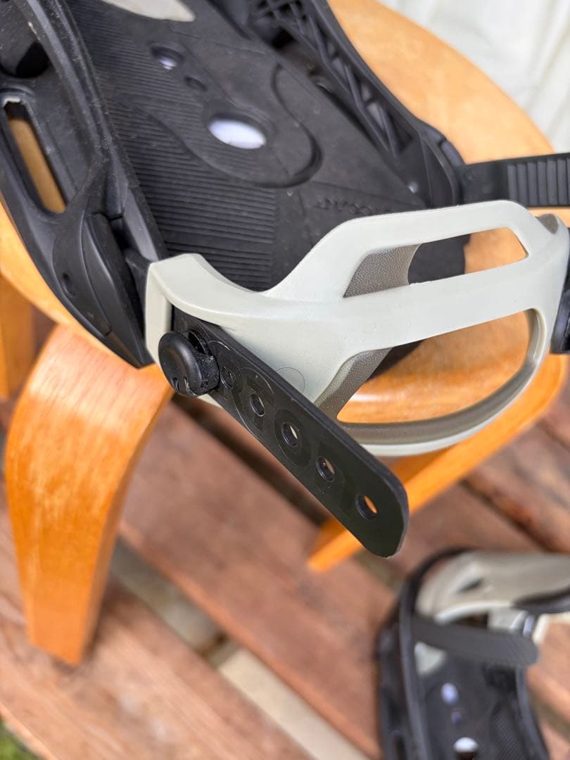 【BURTON】MALAVITA EST サイズM/L 2018-19モデル