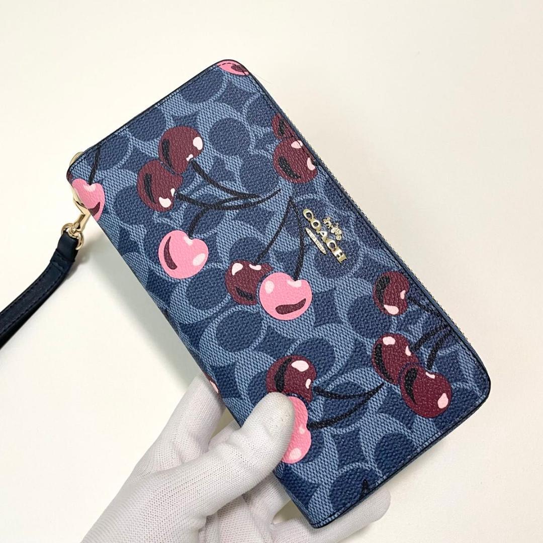 コーチ 長財布 ウォレット シグネチャー キャンバス チェリー プリント デニム