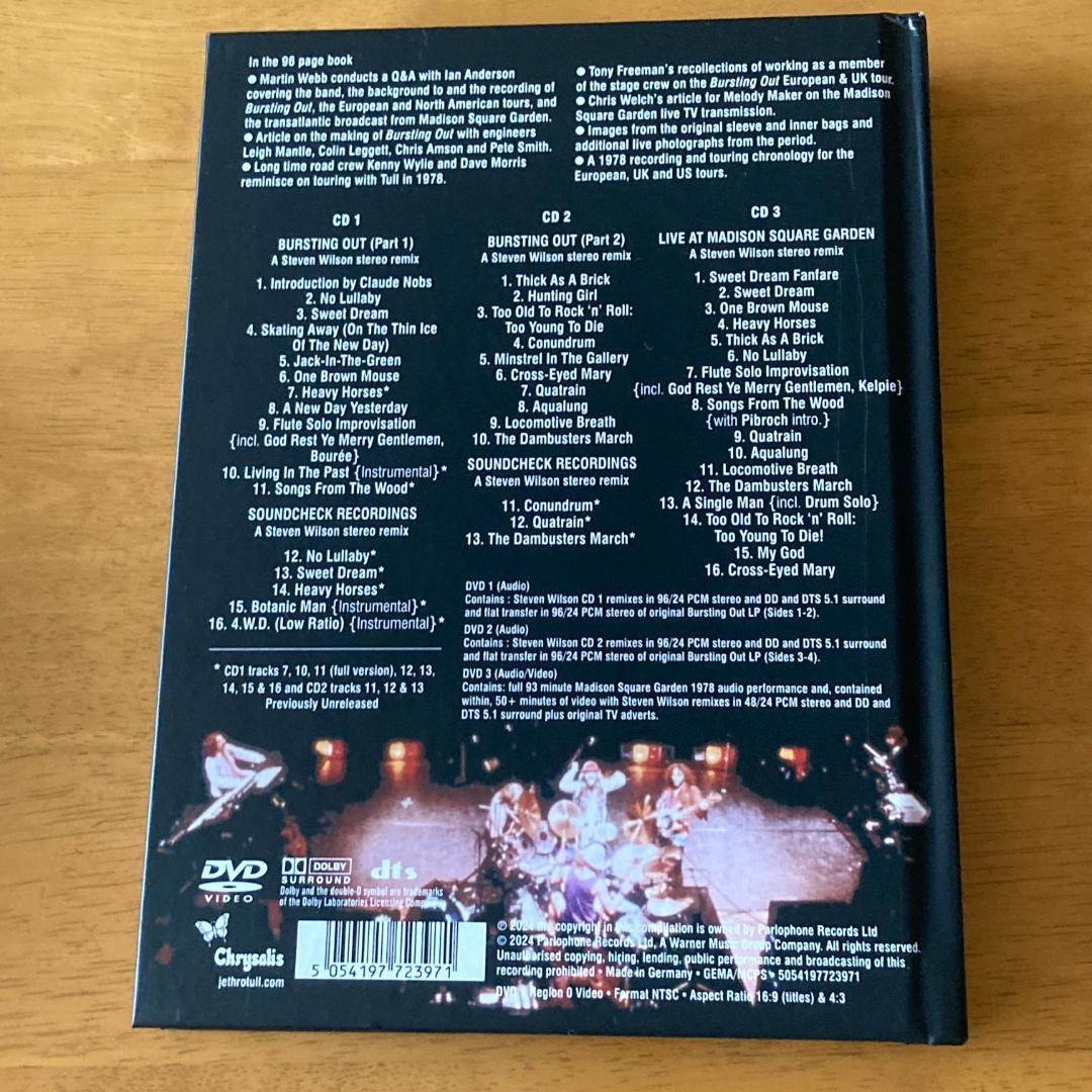 ジェスロ・タル／ライブ　Bursting Out 3CD+2DVD　輸入盤