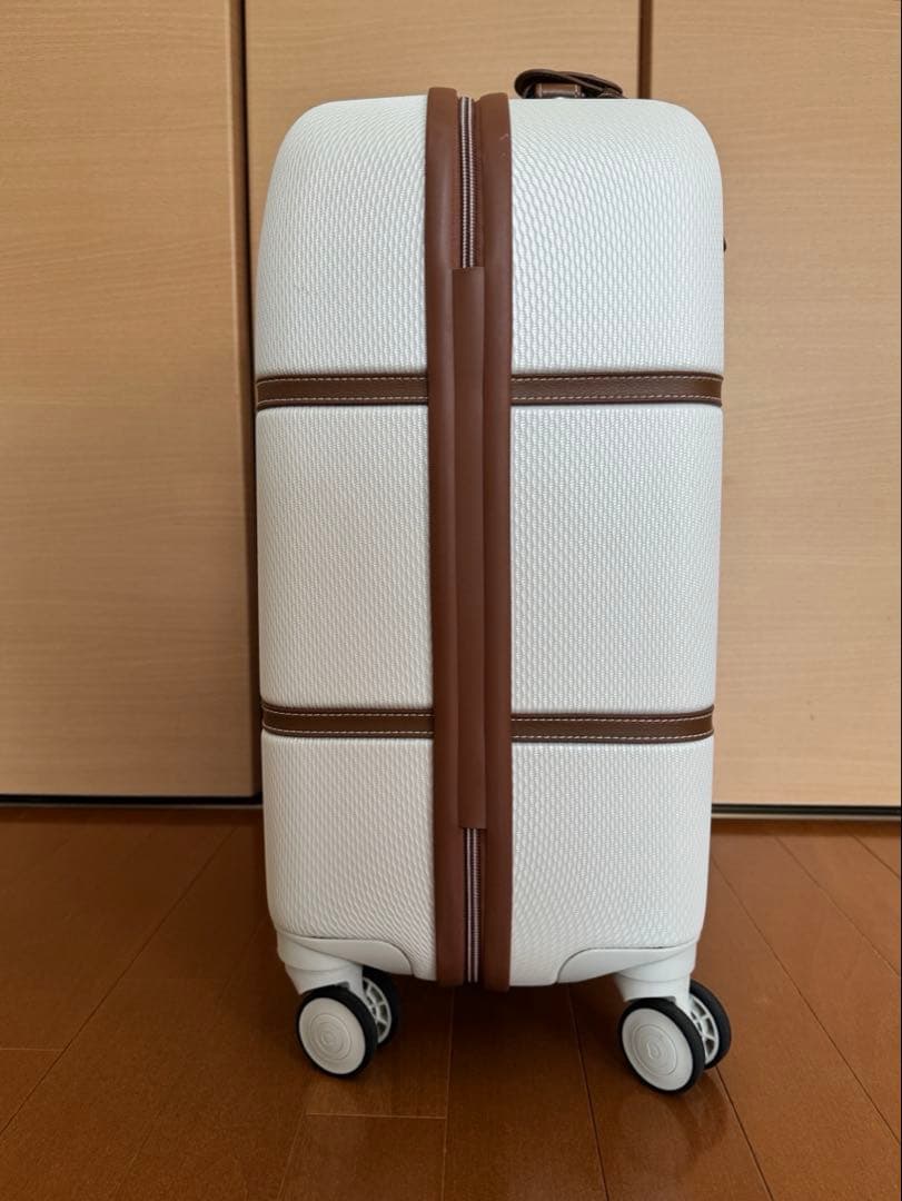 DELSEY スーツケース　Sサイズ55センチ