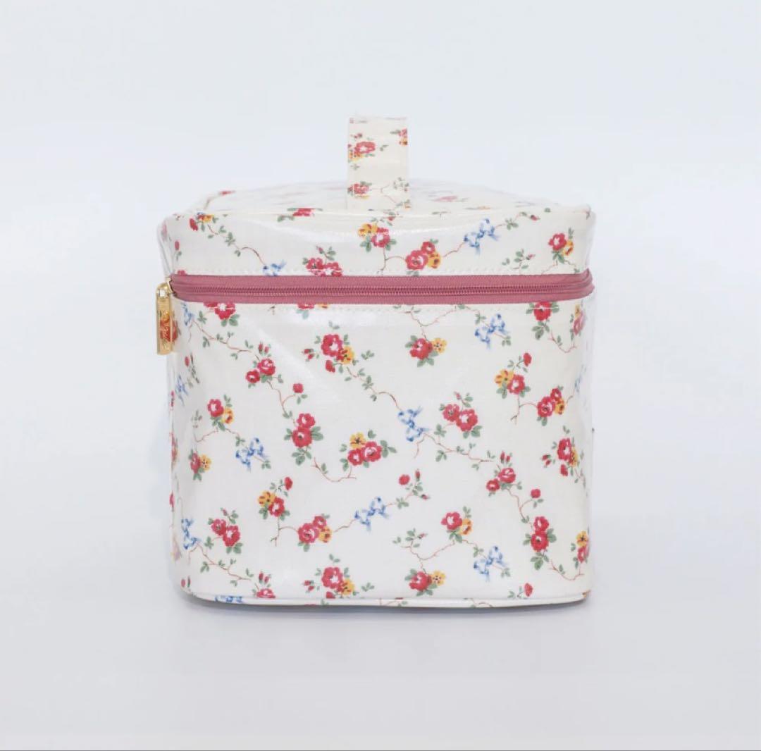 Cath Kidston バニティーポーチ