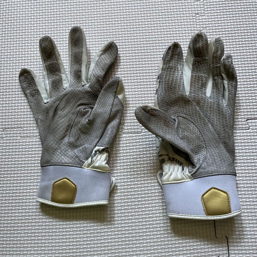 西武ライオンズ外崎選手 実使用バッティンググローブ