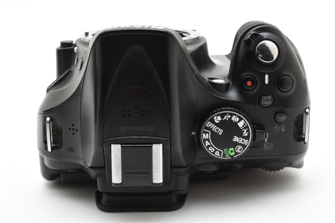 Nikon D5200 AF-S DX18-55mm 55-200mm VR