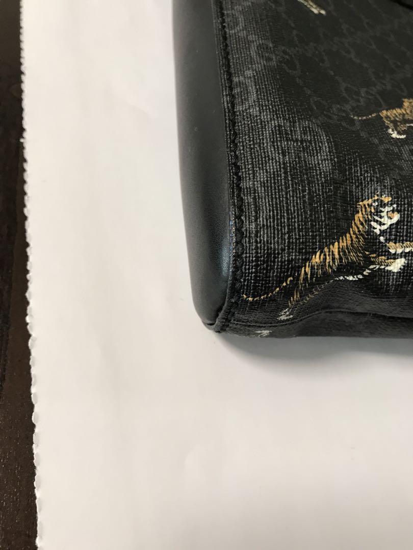 GUCCI トラ柄 ショルダーバッグ