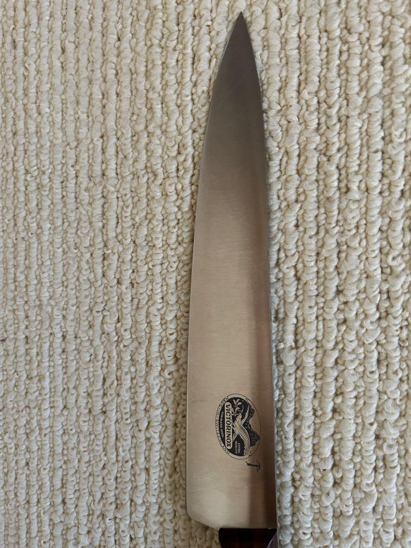 VICTORINOX ナイフ