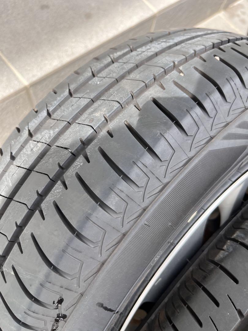 175/70R14 フィット　バリ山