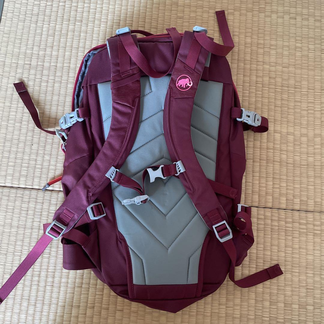 マムート　レディース　スキーバックパック