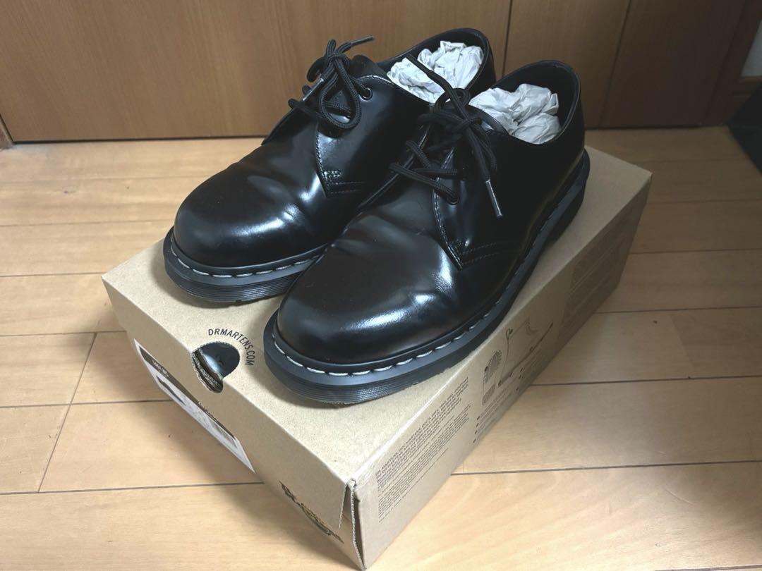 Dr. Martens ホワイトステッチ 3 ホールシューズ