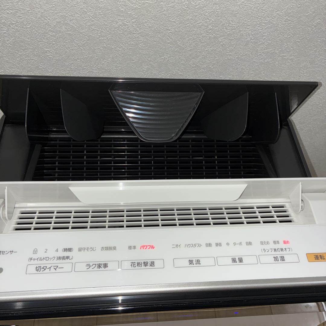 Panasonic ナノイーX 空気清浄機　F-VXM90