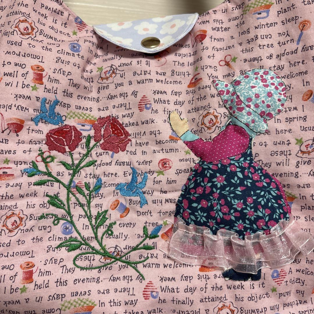 『スーちゃん』お花の刺繍入りふわふわグラニー風トートバッグ★ハンドメイド