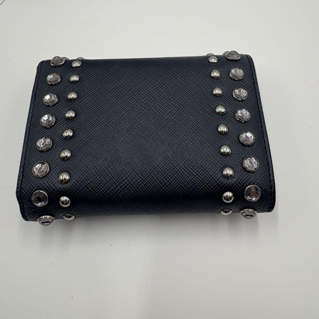 PRADAビジュー付き♪サフィアーノレザー♪３つ折財布 ネイビー PRADAビジュー付き♪サフィアーノレザー♪3つ折財布 ネイビー