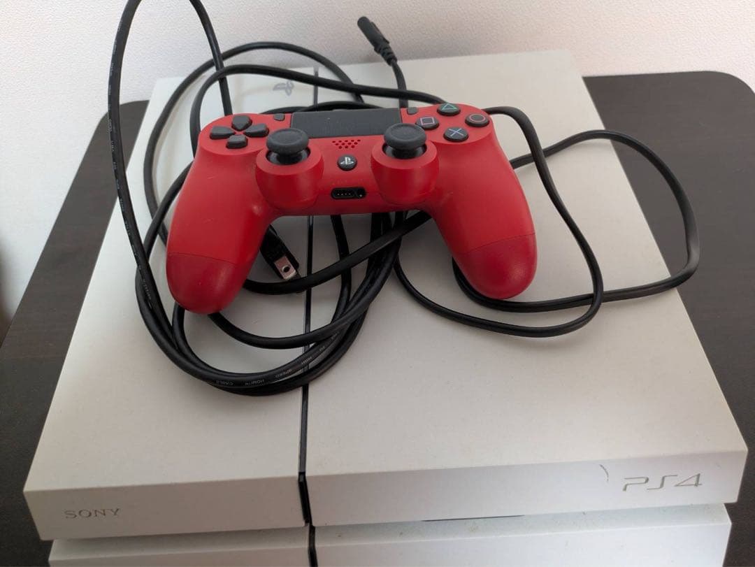プレステ4（PS4） CUH-1200A ホワイト