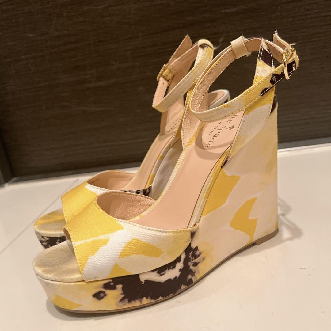 kate spade ケイトスペード 花柄 ウェッジソール ヒール サンダル kate spade 花柄ウェッジヒールサンダル yellow 中古激安 - メルカリ
