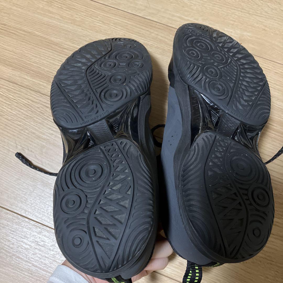 asics バスケットボールシューズ ブラック