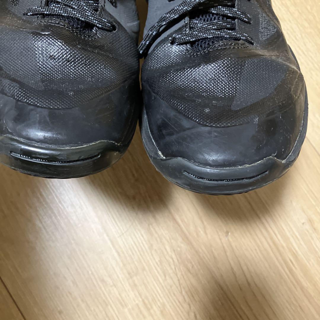 asics バスケットボールシューズ ブラック