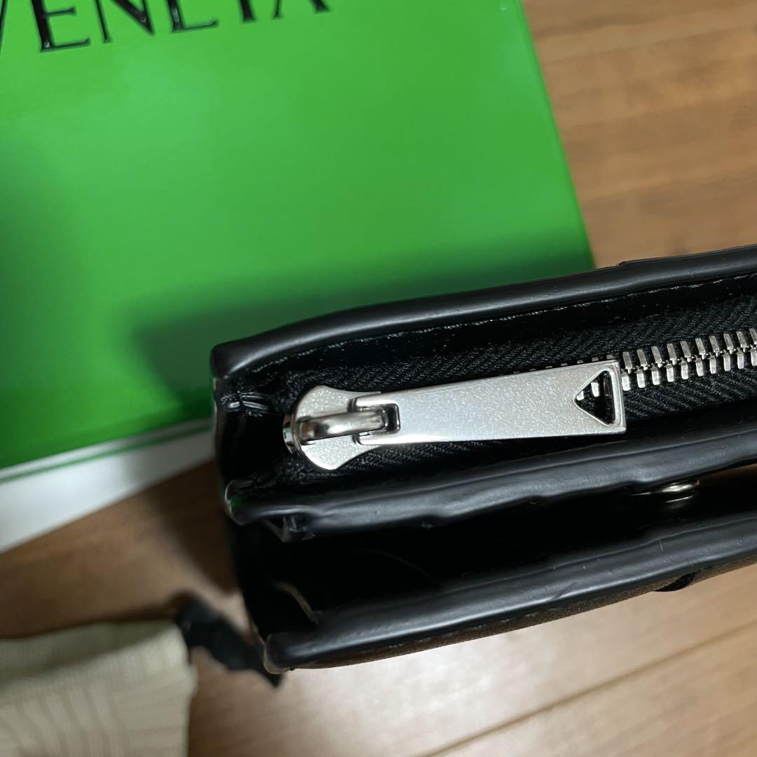 新品　BOTTEGA VENETA 二つ折り財布　コインケース付き ブラック