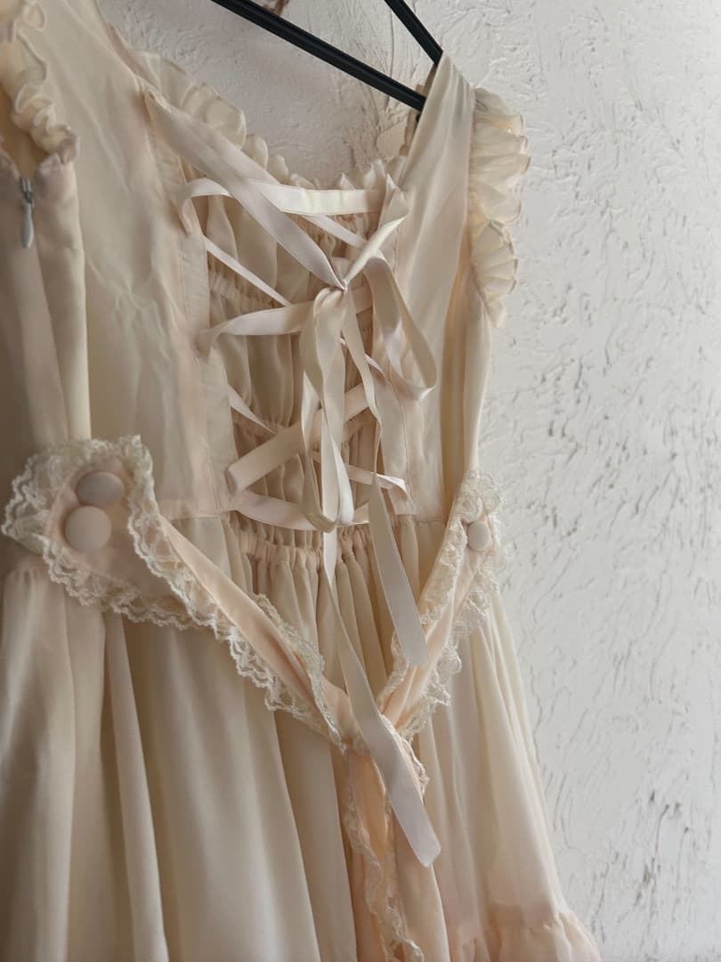 【美品】メタモルフォーゼタンドゥフィーユ ワンビース リボン フリル ティアード