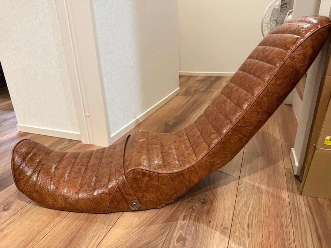 三段シート 50cm ゼファー400やや傷や汚れあり