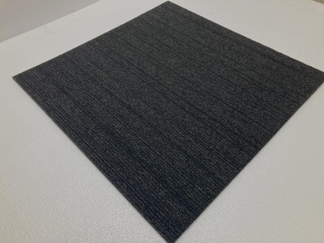 タイルカーペット　新品・未使用　国内メーカー　アウトレット　５０×５０　DIY