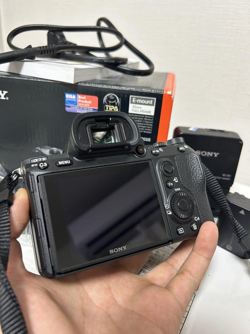 ノ*ん様 SONY α7 III ミラーレス一眼 本体