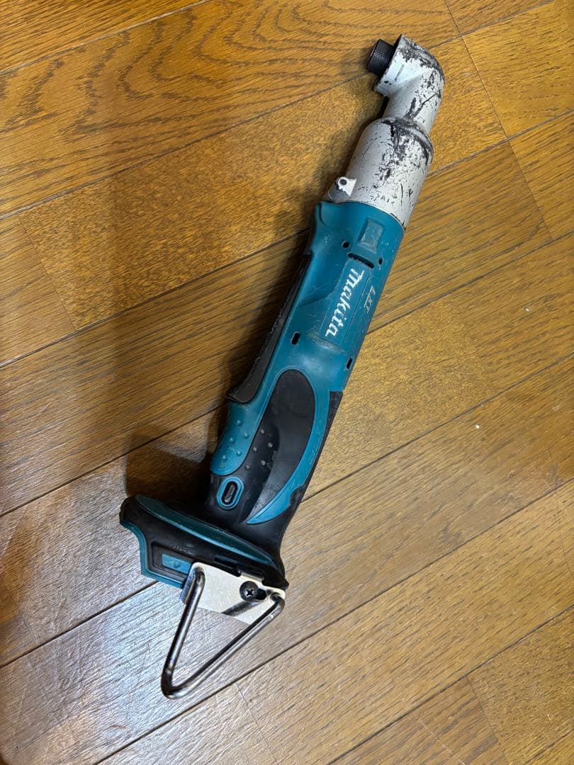 マキタ アングルインパクトドライバー18V