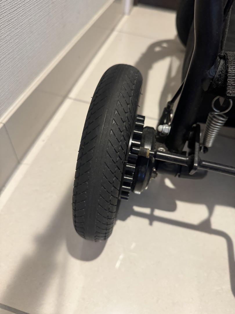 エアバギー ココブレーキフレーム 空気入れ、ドリンクホルダー付き 画像5