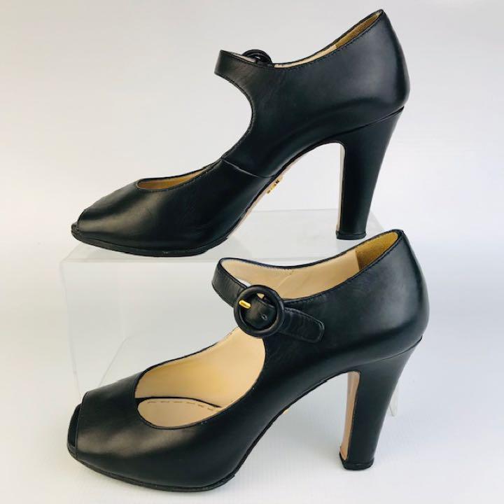 洗練された大人の【PRADA プラダ】アンクルストラップ パンプス PRADA プラダ レザー アンクルストラップ ヒール パンプス